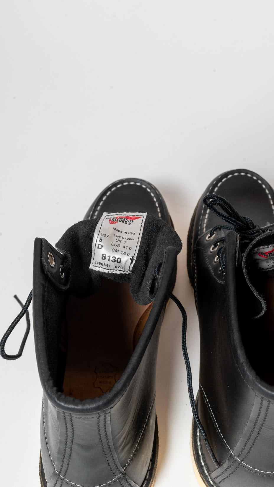 Red Wing Shoes — Moc Toe Black 8130 (new)