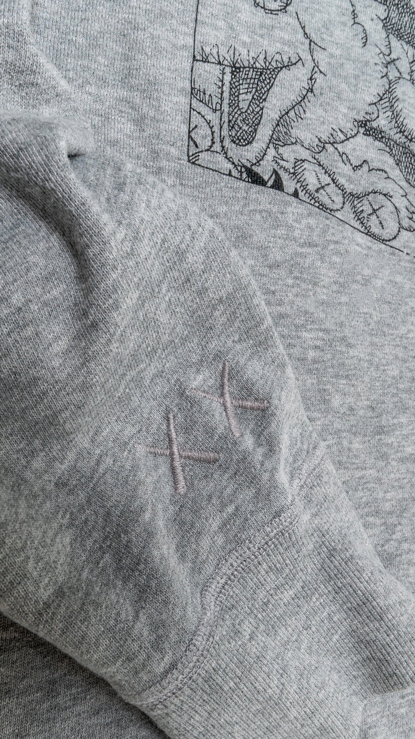 KAWS x Uniqlo x Sesame Street XX Sweatshirt, Grey — L