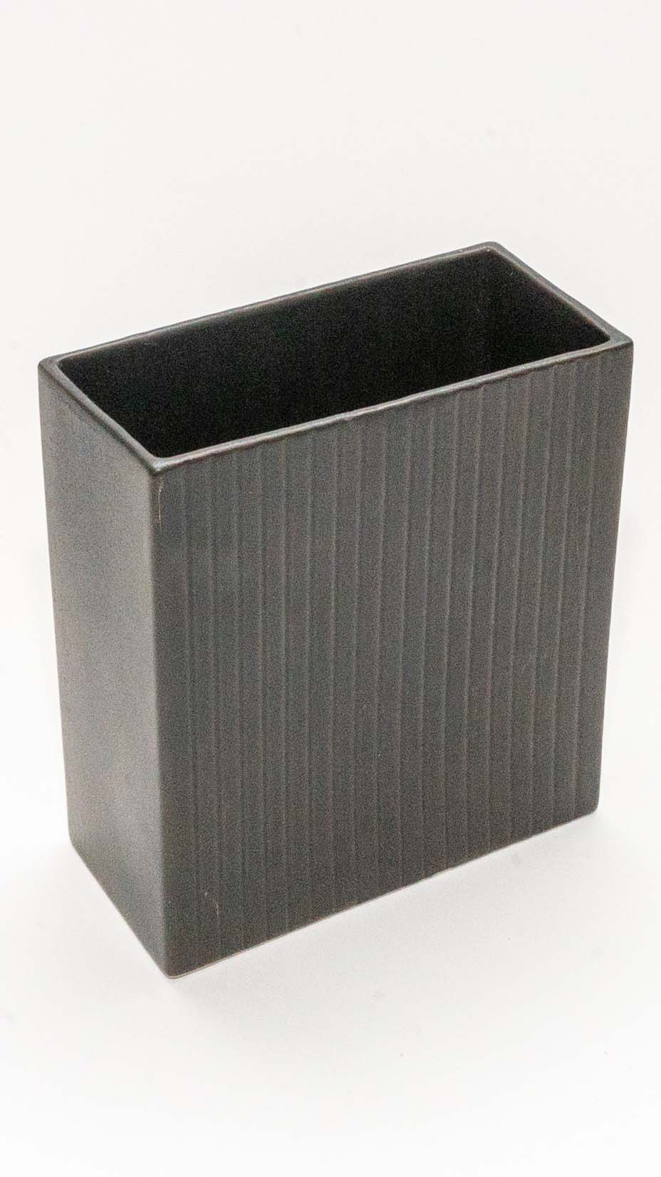 Arabia, Angular Vase, Black/Dark Brown