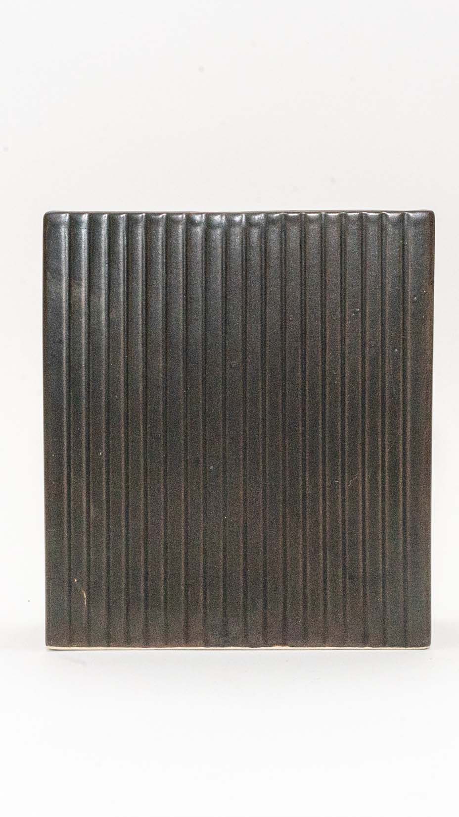 Arabia, Angular Vase, Black/Dark Brown