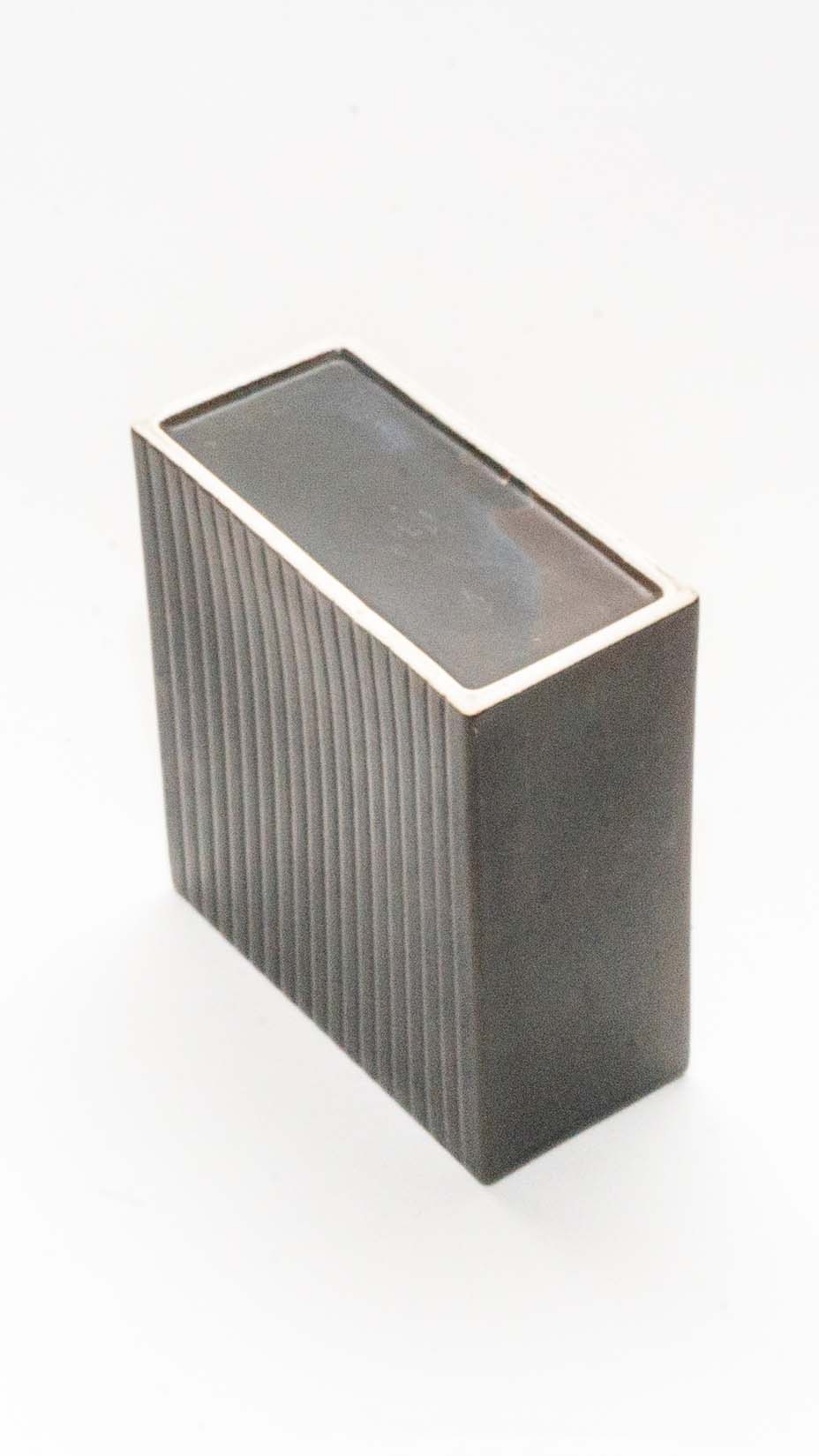 Arabia, Angular Vase, Black/Dark Brown