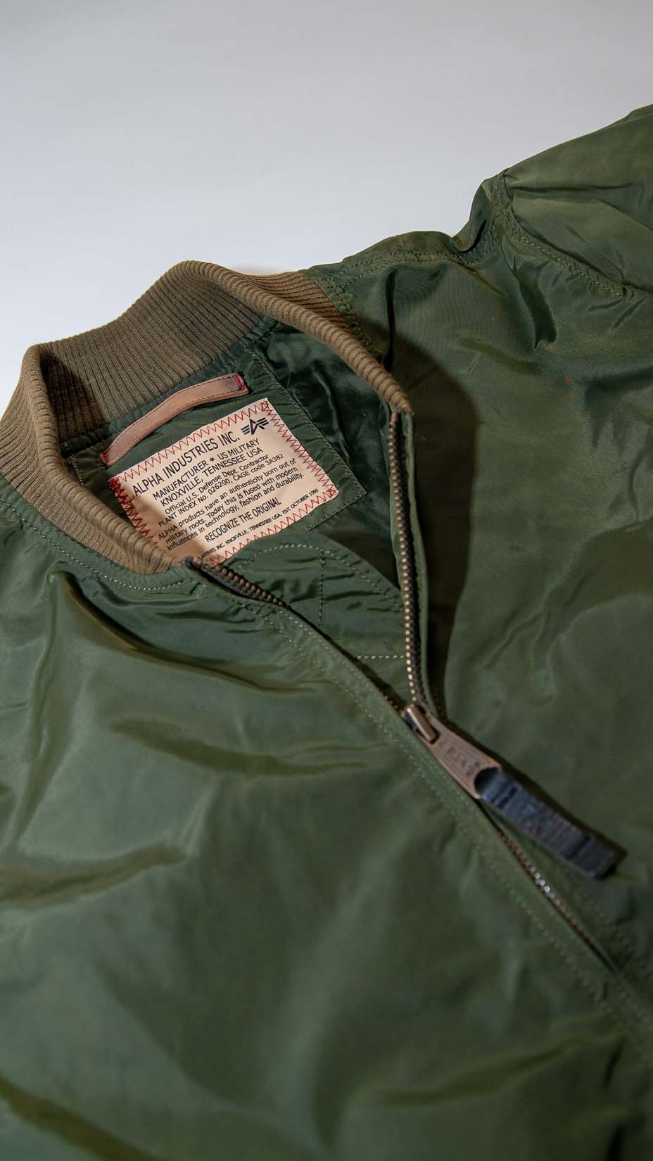 Alpha Industries MA-1, Bomber Jacket, M