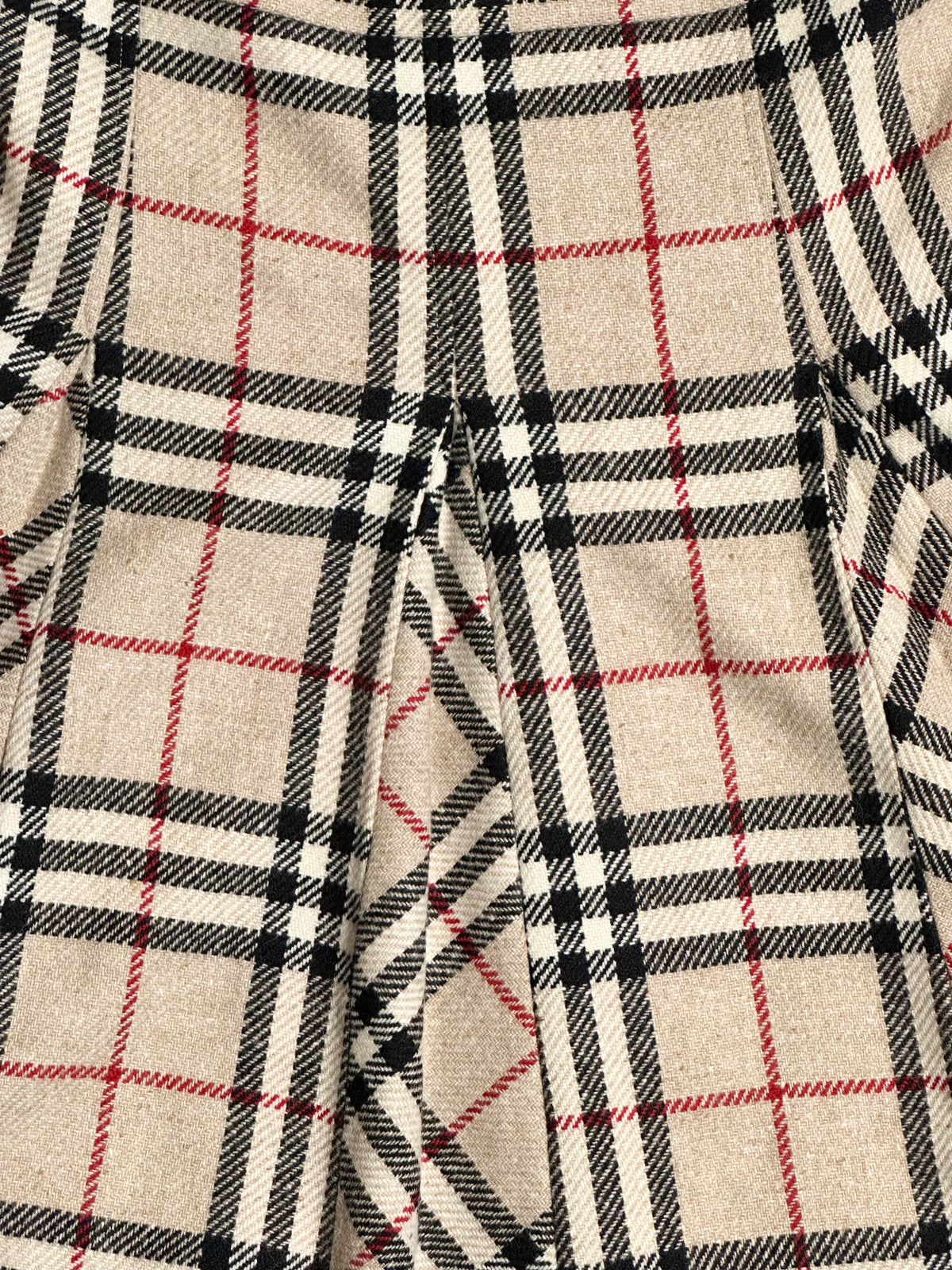Burberry, Wool Nova Check skirt, UK16 / US14, made in Italy