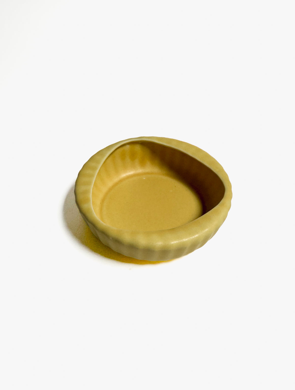 Arabia, Small Yellow Bowl / Ashtray / Holdall